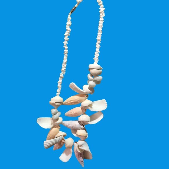 Shell Bead Necklace Assorted Natural White Puka Shells - Picture 5 of 8